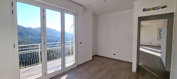 Apartamento de 3 habitaciónes en Finale Ligure, Italy No. 83040 5