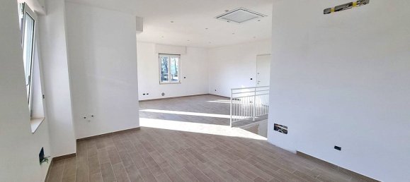 Apartamento de 3 habitaciónes en Finale Ligure, Italy No. 83040 20