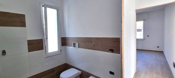 Apartamento de 3 habitaciónes en Finale Ligure, Italy No. 83040 6