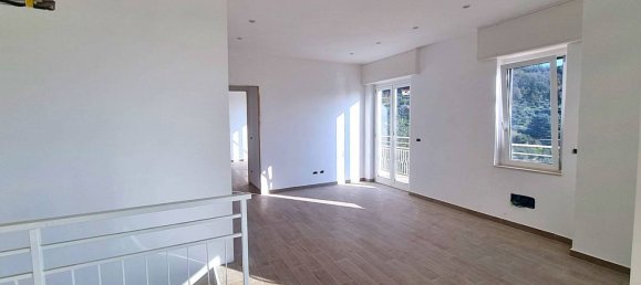 Apartamento de 3 habitaciónes en Finale Ligure, Italy No. 83040 24