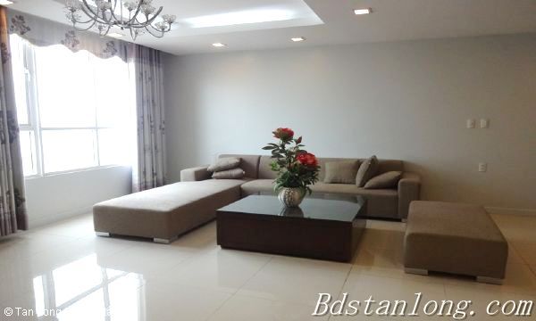 3 bedrooms Apartment in Cau Giay, Vietnam No. 5535