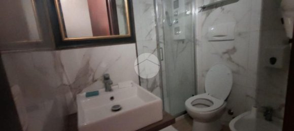 2 rooms Apartment in Rome, Italy No. 280186 9