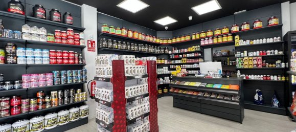 Imóvel comercial em Malaga, Spain 60 m² N.º 146283 2