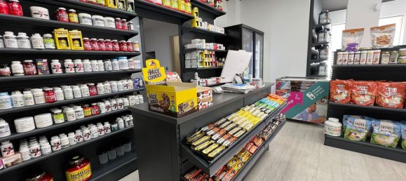 Imóvel comercial em Malaga, Spain 60 m² N.º 146283 3