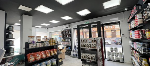 Imóvel comercial em Malaga, Spain 60 m² N.º 146283 9