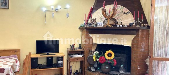 2 bedrooms House in Nazzano, Italy No. 294673 7