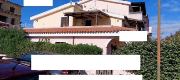 Квартира с 3 комнатами в Лоири Порто Сан Паоло, Италия № 115385 10