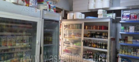 5 rooms Apartment in Rome, Italy No. 290165 15