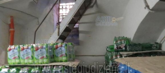 5 rooms Apartment in Rome, Italy No. 290165 20