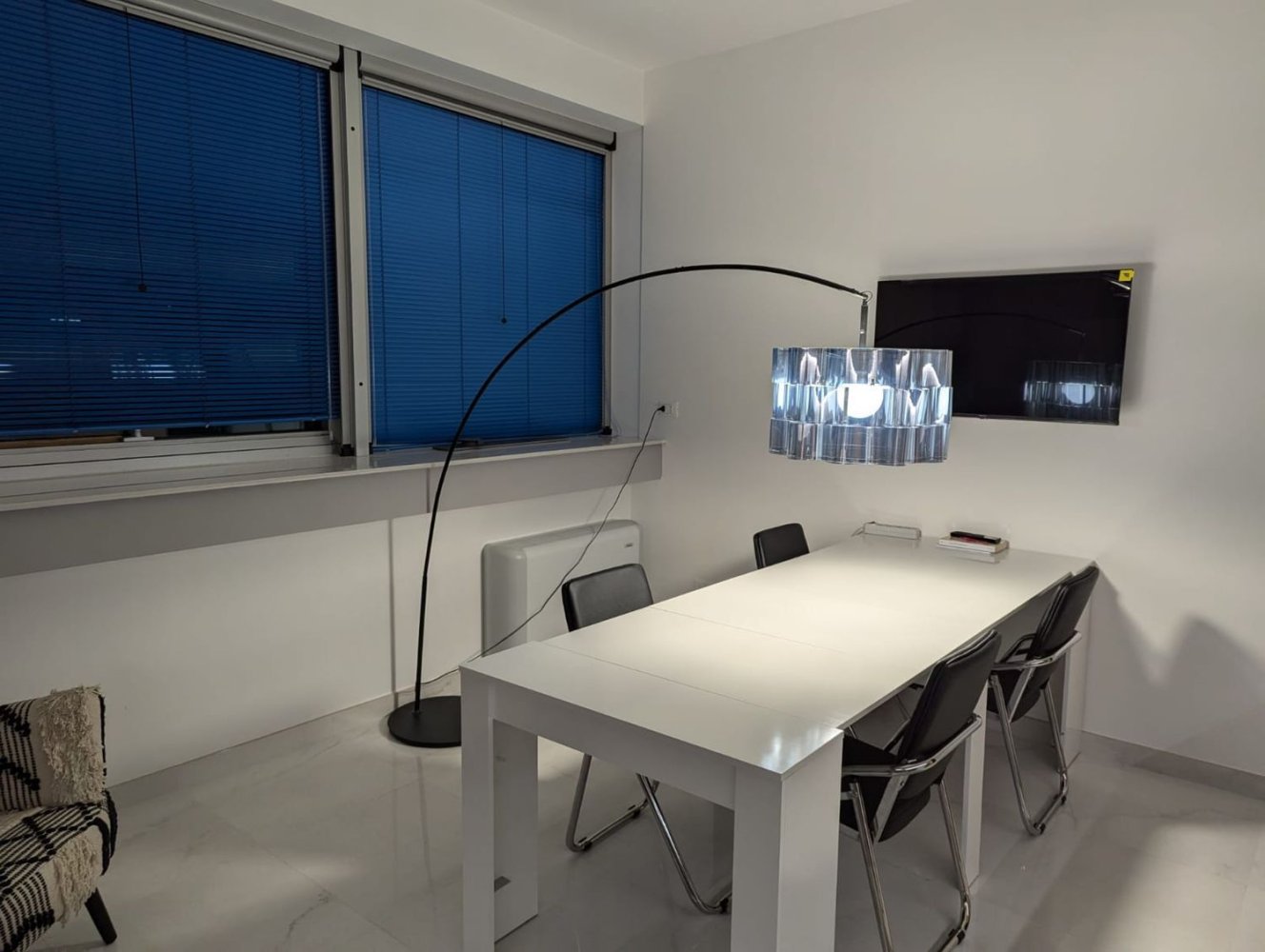 Büro in Nardò, Italy 90m², Nr. 251103