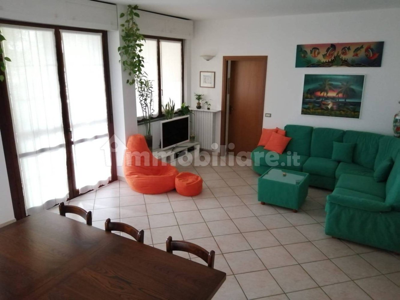Apartamento de 2 dormitorios en Seregno, Italy No. 257490