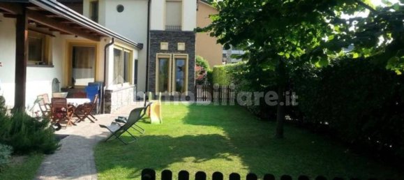 5 bedrooms Villa in Sondrio, Italy No. 291173 12