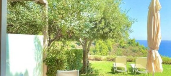 4 bedrooms Villa in Chalkidiki, Greece No. 8350 6