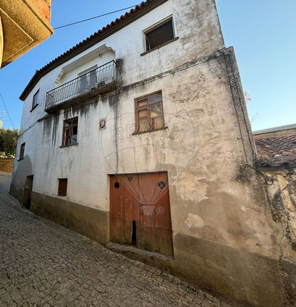 3 غرف نوم منزل في Sao Joao da Pesqueira, Portugal رقم 165831