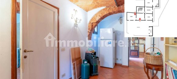 5 bedrooms Villa in Campi Bisenzio, Italy No. 83004 15