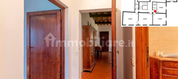 5 bedrooms Villa in Campi Bisenzio, Italy No. 83004 32