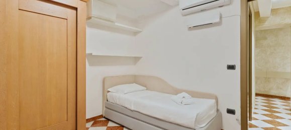 2غرفة شقة في Venice, Italy رقم 258659 17