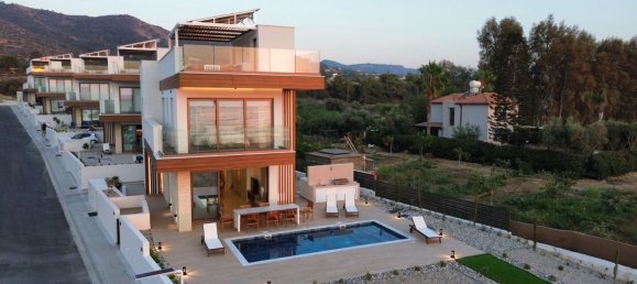 4 bedrooms Villa in Argaka, Cyprus No. 32960 4