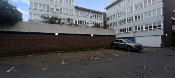 1 bedroom Apartment in London, United Kingdom No. 11623 10