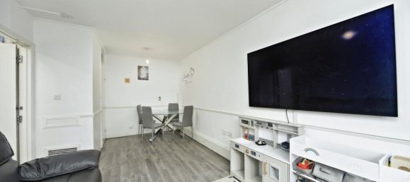 1 bedroom Apartment in London, United Kingdom No. 11623 2
