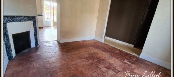 4 bedrooms House in Pithiviers, France No. 161456 2