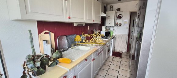 2 chambres Appartement à Luxeuil-les-Bains, France No. 285490 3