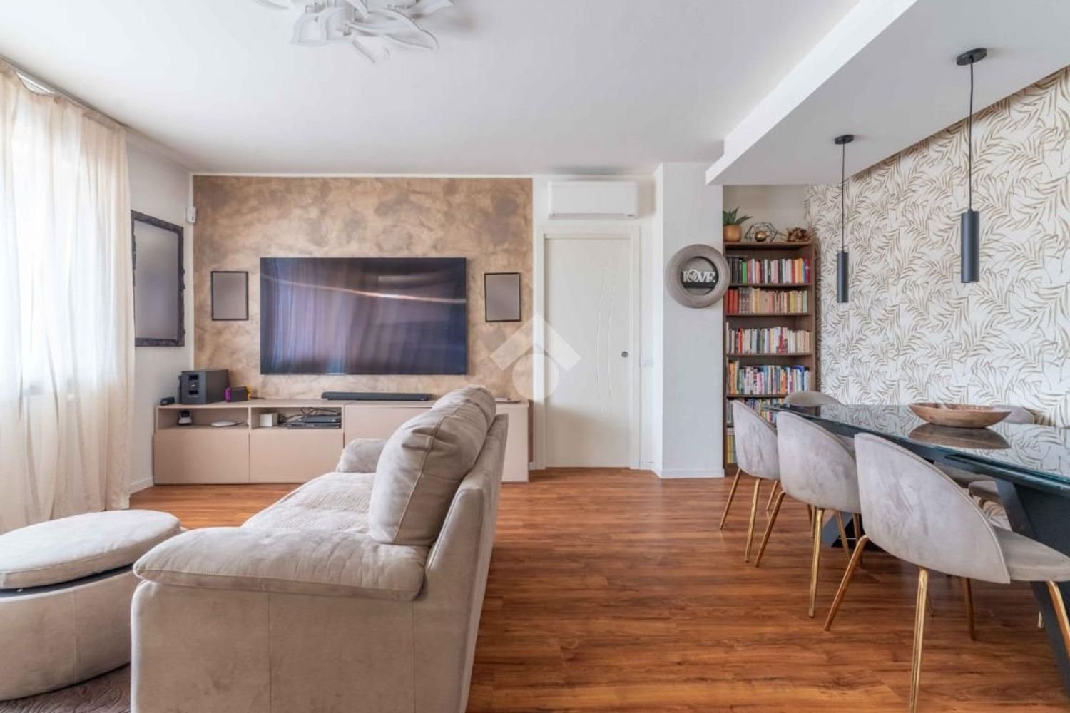 Apartamento de 3 habitaciónes en Trezzano sul Naviglio, Italy No. 287655