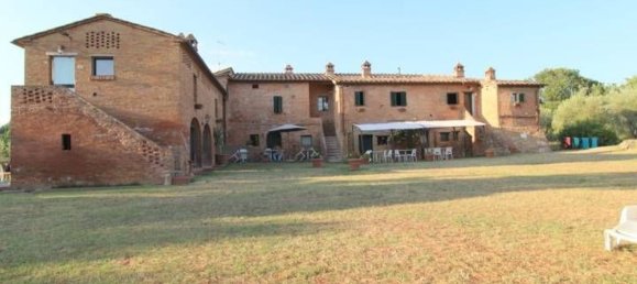 20 rooms House in Siena, Italy No. 196608 4