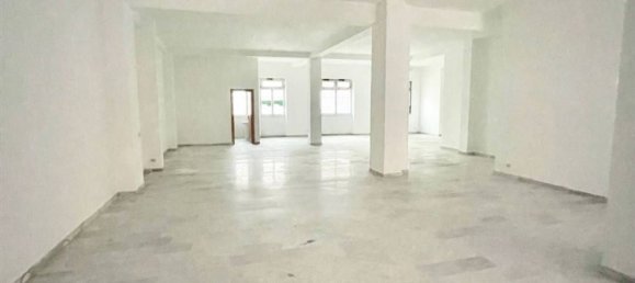 181m² Commercial property in Rende, Italy No. 305917 2