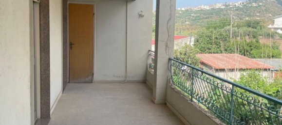 4 rooms Apartment in Venetico, Italy No. 48383 4