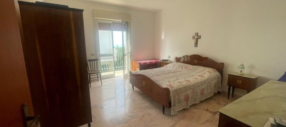4 rooms Apartment in Venetico, Italy No. 48383 47