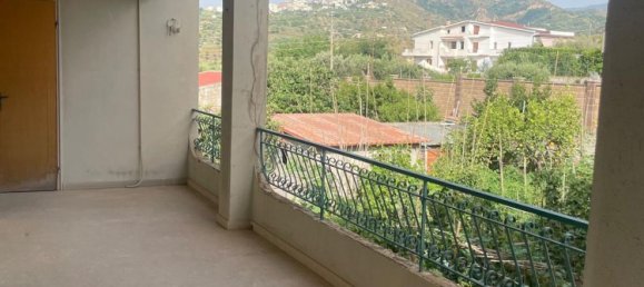 4 rooms Apartment in Venetico, Italy No. 48383 9