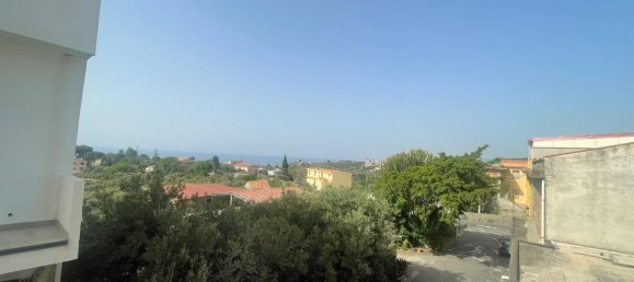 4 rooms Apartment in Venetico, Italy No. 48383 30