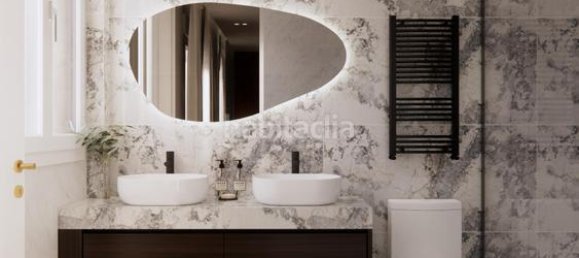 Apartamento de 3 dormitorios en Madrid, Spain No. 122305 13