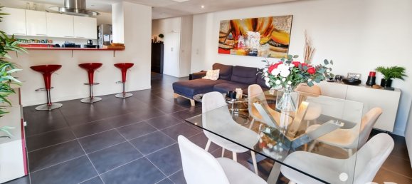 2 bedrooms Apartment in Saint-Maurice, France No. 331329 3