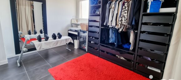 2 bedrooms Apartment in Saint-Maurice, France No. 331329 12