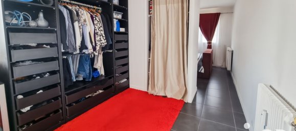 2 bedrooms Apartment in Saint-Maurice, France No. 331329 13