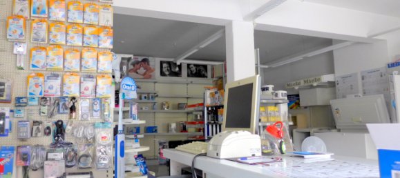 Коммерческая недвижимость с 5 комнатами в Фрайбург им Брайсгау, Германия № 17910 9