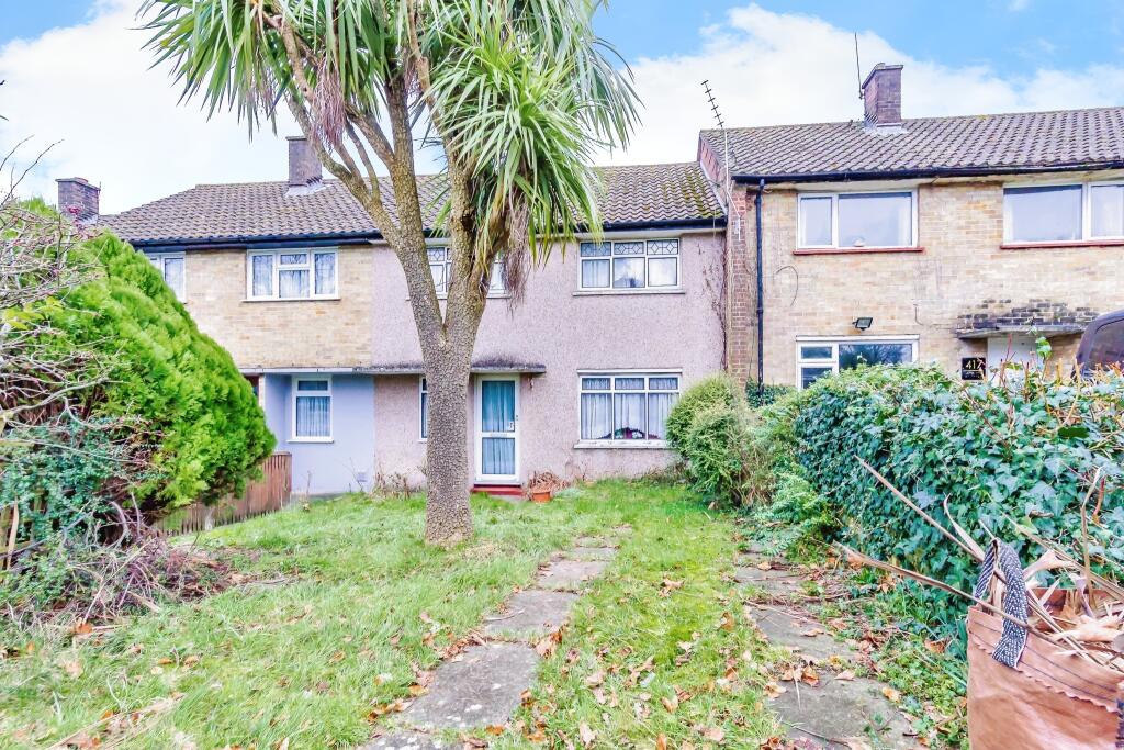 3 bedrooms House in Croydon, United Kingdom No. 8120