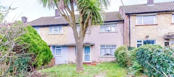 3 bedrooms House in Croydon, United Kingdom No. 8120 12