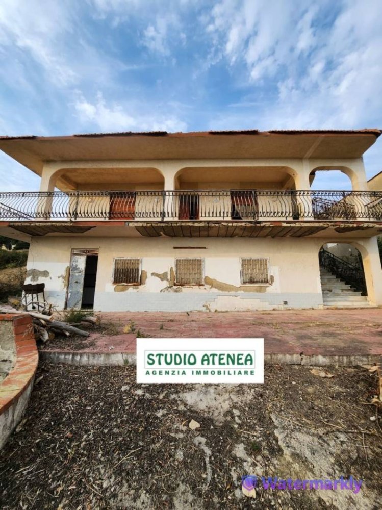 Villa de 3 dormitorios en Agrigento, Italy No. 303842