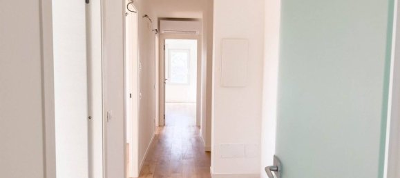 3 bedrooms Penthouse in Trieste, Italy No. 97548 12