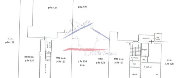 Apartamento de 2 habitaciónes en Arezzo, Italy No. 197777 14