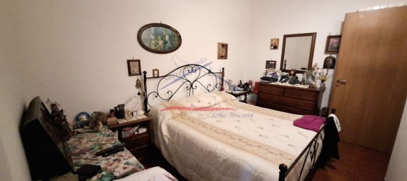 Apartamento de 2 habitaciónes en Arezzo, Italy No. 197777 10