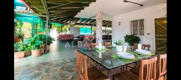 Вилла с 4 спальнями в Бриндизи, Италия № 721 2