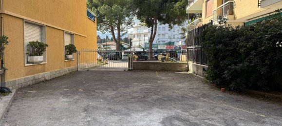 2-salle Appartement à Sanremo, Italy No. 36909 7