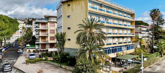 2-salle Appartement à Sanremo, Italy No. 36909 13