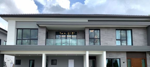 5 bedrooms House in Bang Kaeo, Thailand No. 4462 6