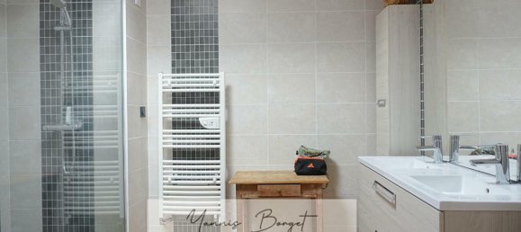 Casa de 4 dormitorios en Chavagnes-en-Paillers, France No. 360533 11