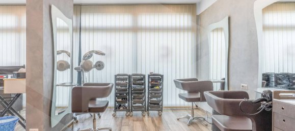 1-Zimmer Gewerbliche Immobilie in Milan, Italy, Nr. 242197 10